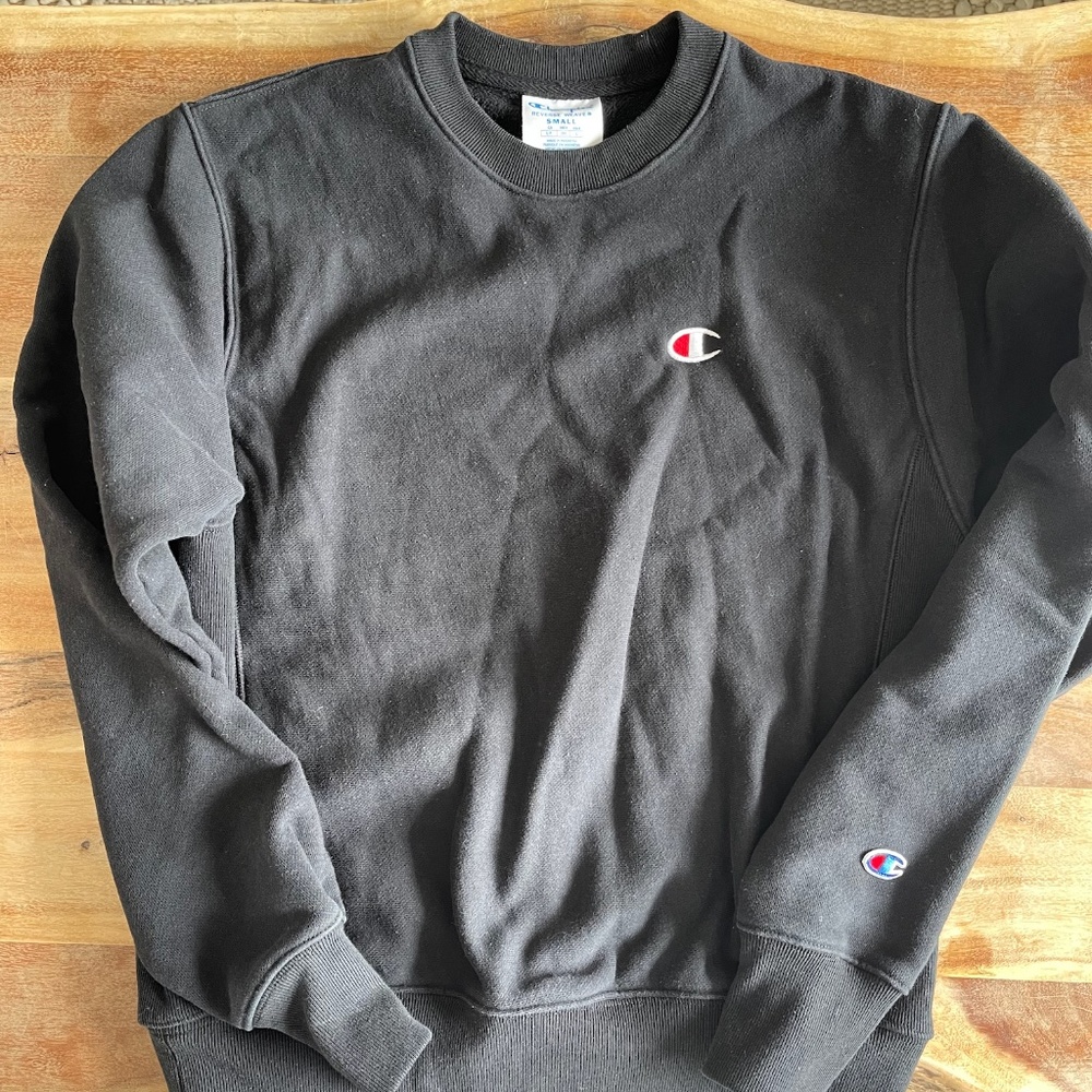 Champion Black Crewneck